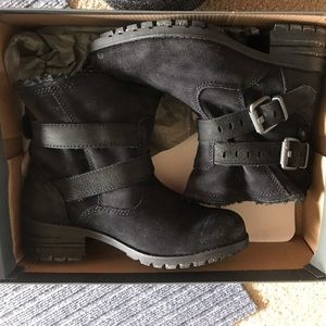 CAT Women’s Winter Booties,size 8.5/245/39
